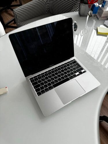 Περισσότερες πληροφορίες για "MacBook Air M1 2020"