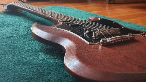 Περισσότερες πληροφορίες για "Gibson SG 2016 Faded"