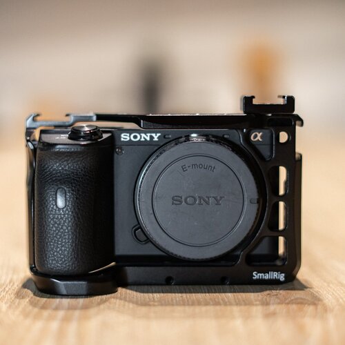 Περισσότερες πληροφορίες για "Sony α 6600 Body"