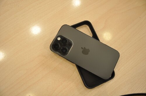 Περισσότερες πληροφορίες για "Apple iPhone 14 Pro (Μαύρο/128 GB)"