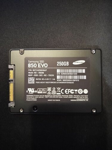 Περισσότερες πληροφορίες για "Samsung 850 EVO (250 GB/SATA III)"