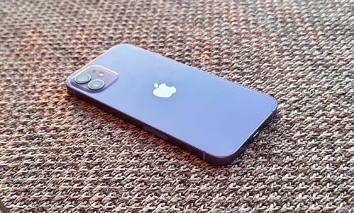 Περισσότερες πληροφορίες για "Apple iPhone 12 (μωβ/128 GB)"