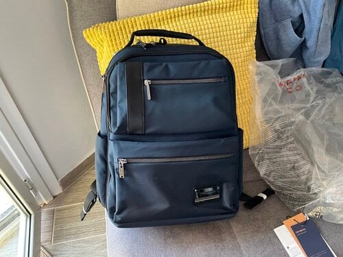 Περισσότερες πληροφορίες για "Σακίδιο backpack Samsonite Openroad 2.0 14.1 ίντσες σε μπλε"