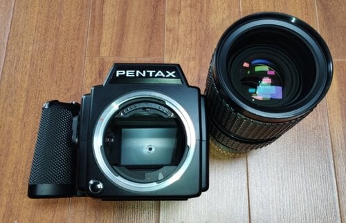 Περισσότερες πληροφορίες για "Σπάνια PENTAX 645 με E/V dial μαζί με Pentax-A 80-160mm f4.5"