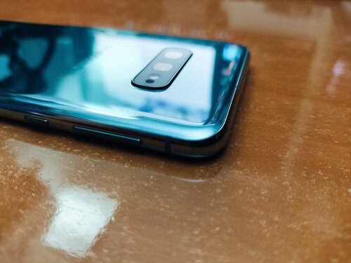 Περισσότερες πληροφορίες για "Samsung Galaxy S10e SM-G970F (Πράσινο)"