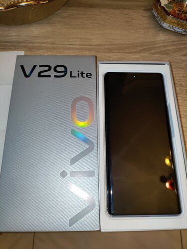Περισσότερες πληροφορίες για "Smartphone Vivo V29 lite 8/128"