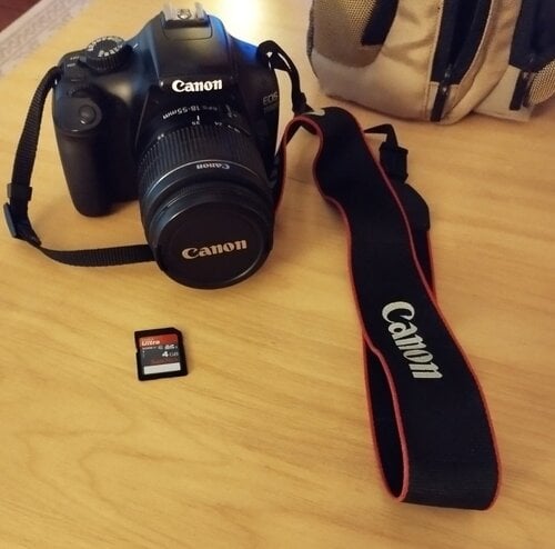 Περισσότερες πληροφορίες για "Canon EOS 1100D + Canon Zoom Lens EF-S 18-55MM f/3.5-5.6 III"
