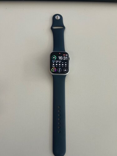 Περισσότερες πληροφορίες για "Apple Watch series 9 45mm"