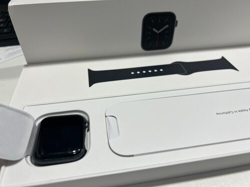 Περισσότερες πληροφορίες για "Apple Watch Series 6 (40mm/Γκρι/Αλουμίνιο)"