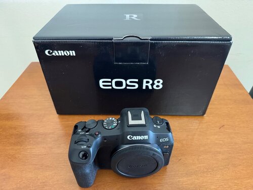 Περισσότερες πληροφορίες για "Canon EOS R8 Mirrorless Full Frame Camera (Body)"