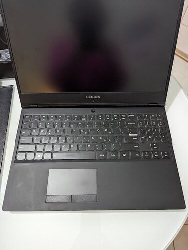 Περισσότερες πληροφορίες για "Πωλείται Laptop Lenovo Y530-15ICH"