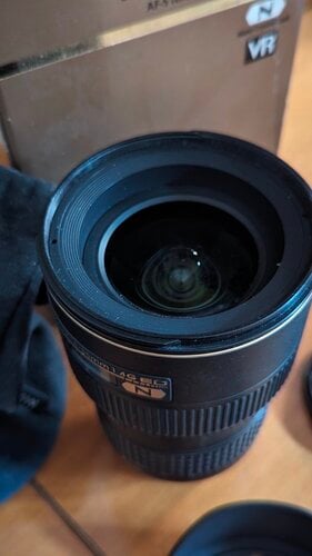 Περισσότερες πληροφορίες για "Nikon 16-35 f4G ED VR"