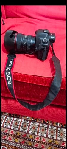 Περισσότερες πληροφορίες για "Canon EOS 5D MARK II + 2 φακοί (24-105+ 90-300) + flash + θήκες + φορτιστης"