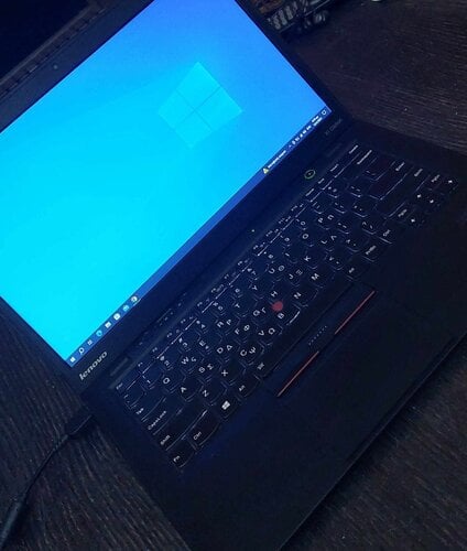 Περισσότερες πληροφορίες για "Lenovo ThinkPad X1 Carbon"