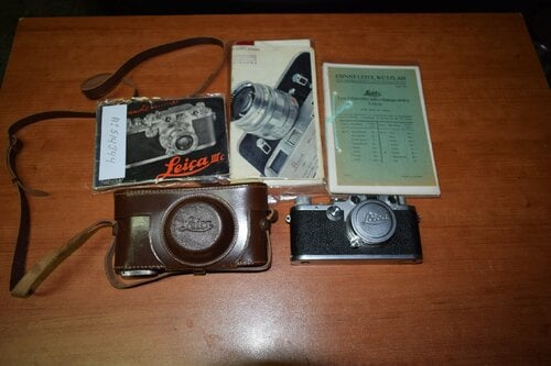 Περισσότερες πληροφορίες για "Leica IIIc D.R.P.  Ernst Leitz Wetzlar No.514344   made in Germany"