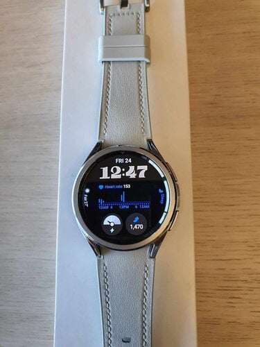 Samsung Galaxy Watch6 Classic (43mm/Ασημί/Ανοξείδωτο ατσάλι)