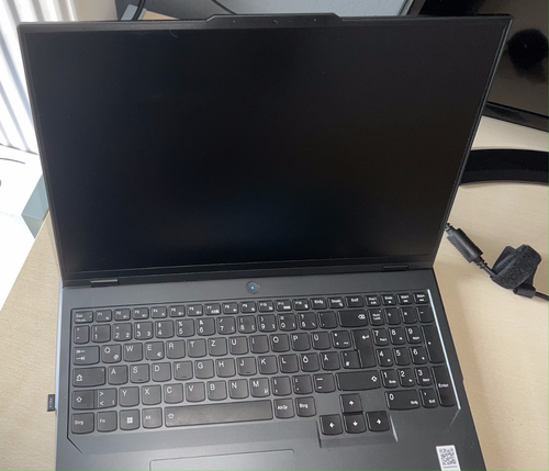 Περισσότερες πληροφορίες για "Lenovo Legion Gaming Laptop (i7-4070)"