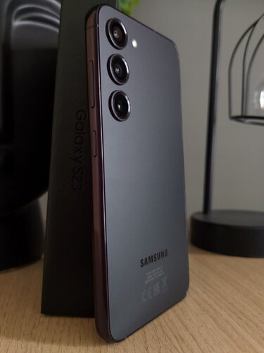 Περισσότερες πληροφορίες για "Samsung S23 (base) 128gb (Μαύρο)"