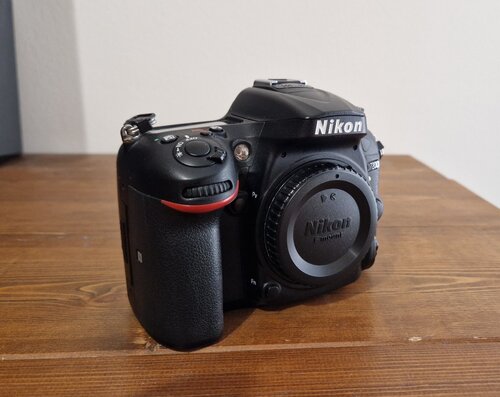 Nikon D7200 (8600  click) + φακοί