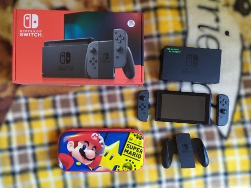 Περισσότερες πληροφορίες για "Nintendo Switch (2019 Edition) 32GB Grey"