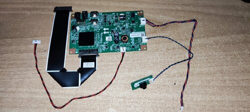 Περισσότερες πληροφορίες για "LG24GQ50F-B Πλακέτα από οθόνη με σπασμένο panel (Board from monitor with broken panel)"