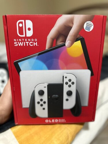 Nintendo Switch OLED white edition