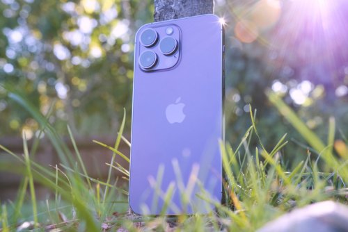 Περισσότερες πληροφορίες για "iPhone 14 Pro Max purple 128GB"