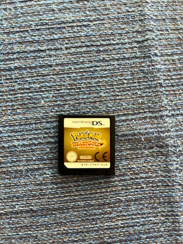 Περισσότερες πληροφορίες για "Pokemon Heartgold DS Μεταχειρισμένο"