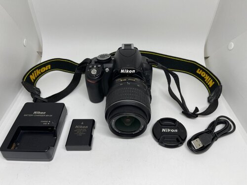 Περισσότερες πληροφορίες για "Nikon D3100 18-55VR Kit + Τσαντα"