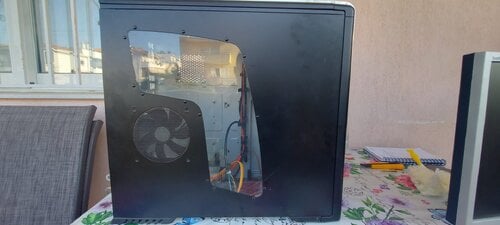 Περισσότερες πληροφορίες για "PC CASE COOLERMASTER ΟΘΟΝΗ SAMSUNG 19''"