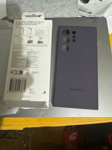 Περισσότερες πληροφορίες για "Samsung silicone purple s24 ultra"