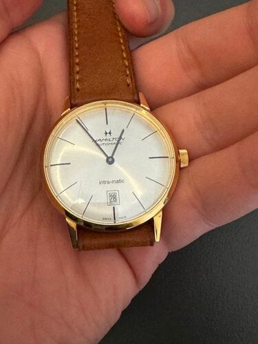 Περισσότερες πληροφορίες για "Hamilton Intra matic 38mm gold pvd"