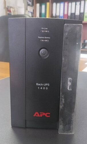 Περισσότερες πληροφορίες για "APC Back-UPS 1400u GR"