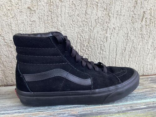 Περισσότερες πληροφορίες για "VANS SK8-HI"