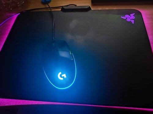 Περισσότερες πληροφορίες για "Razer Firefly v1"