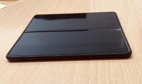 Περισσότερες πληροφορίες για "Samsung Galaxy Z Fold 3 (Black 256GB/12GB RAM)"
