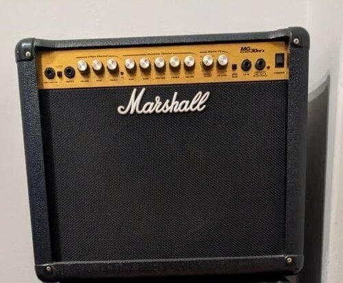 Περισσότερες πληροφορίες για "MARSHALL MG30DFX AMP"