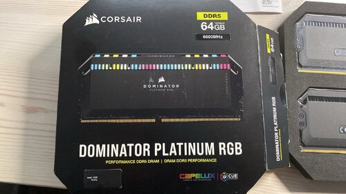 Περισσότερες πληροφορίες για "Corsair Dominator Platinum rgb 64 G 4x16 DDR5 6600"