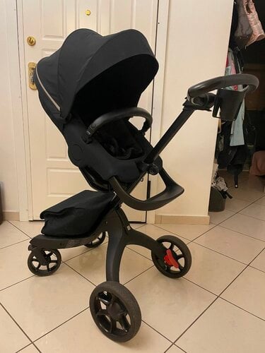 Περισσότερες πληροφορίες για "Stokke Xplory X Rich Black"