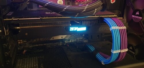 Περισσότερες πληροφορίες για "Zotac GeForce RTX 2080 Ti 11GB AMP"