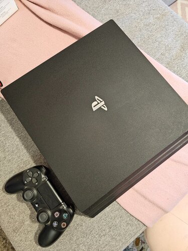 Περισσότερες πληροφορίες για "Sony PS4 Pro 1TB"