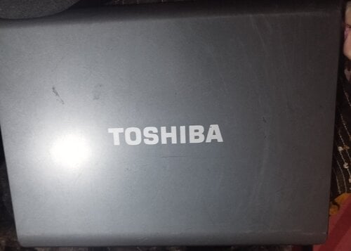 Περισσότερες πληροφορίες για "Laptop Toshiba"