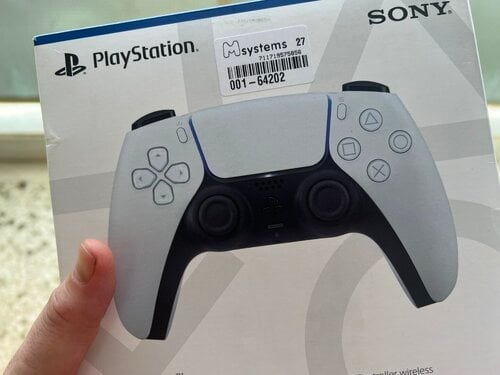 Περισσότερες πληροφορίες για "Sony Dualsense V2 Ασύρματο Gamepad για PS5 Λευκό"