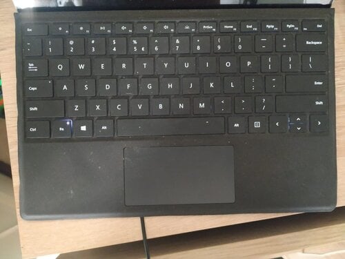 Περισσότερες πληροφορίες για "Microsoft Surface Pro 4 Keyboard μεταχειρισμένο"
