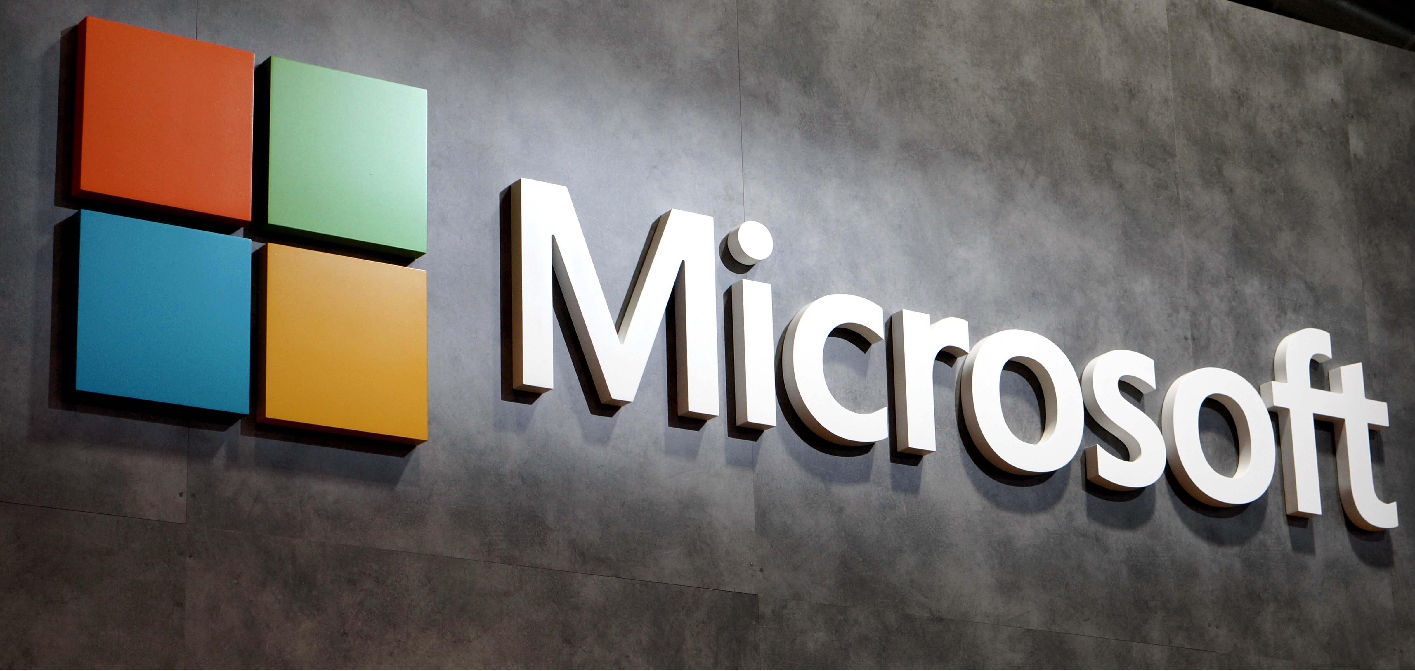 Η Microsoft επιρρίπτει ευθύνες στην Ευρωπαϊκή Ένωση για την υπόθεση με την CrowdStrike