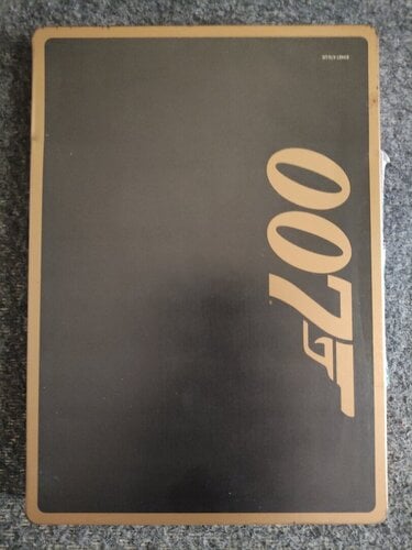 Περισσότερες πληροφορίες για "James Bond 007: QUANTUM OF SOLACE Collector's Edition STEELBOOK / (ΕΙΔΙΚΗ ΕΚΔΟΣΗ) (XBOX 360)"