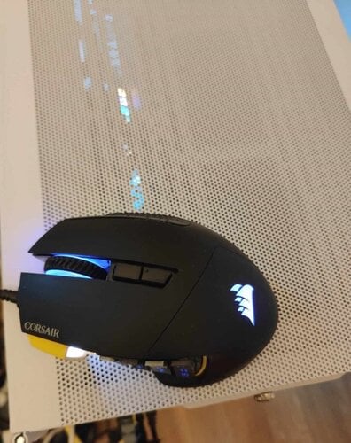 Περισσότερες πληροφορίες για "Πωλείται το Corsair RGB Pro Scimitar 16000 DPI"