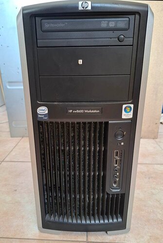 Περισσότερες πληροφορίες για "Hp xw8600 workstation - Dell Poweredge 2900 - HP Proliant ML350"