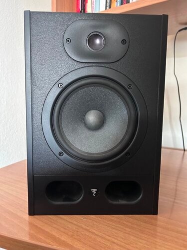 Περισσότερες πληροφορίες για "Ηχεια/Studio monitors Focal Alpha 65"