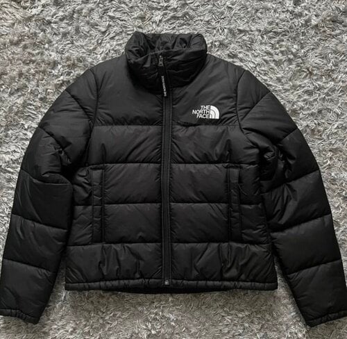 Περισσότερες πληροφορίες για "The North Face Puffer (unisex)"